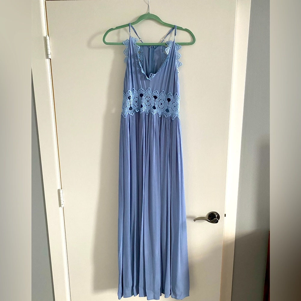 🎉 SALE 🎊 Lulu’s Maxi Dress